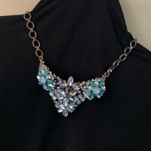 Women’s necklace